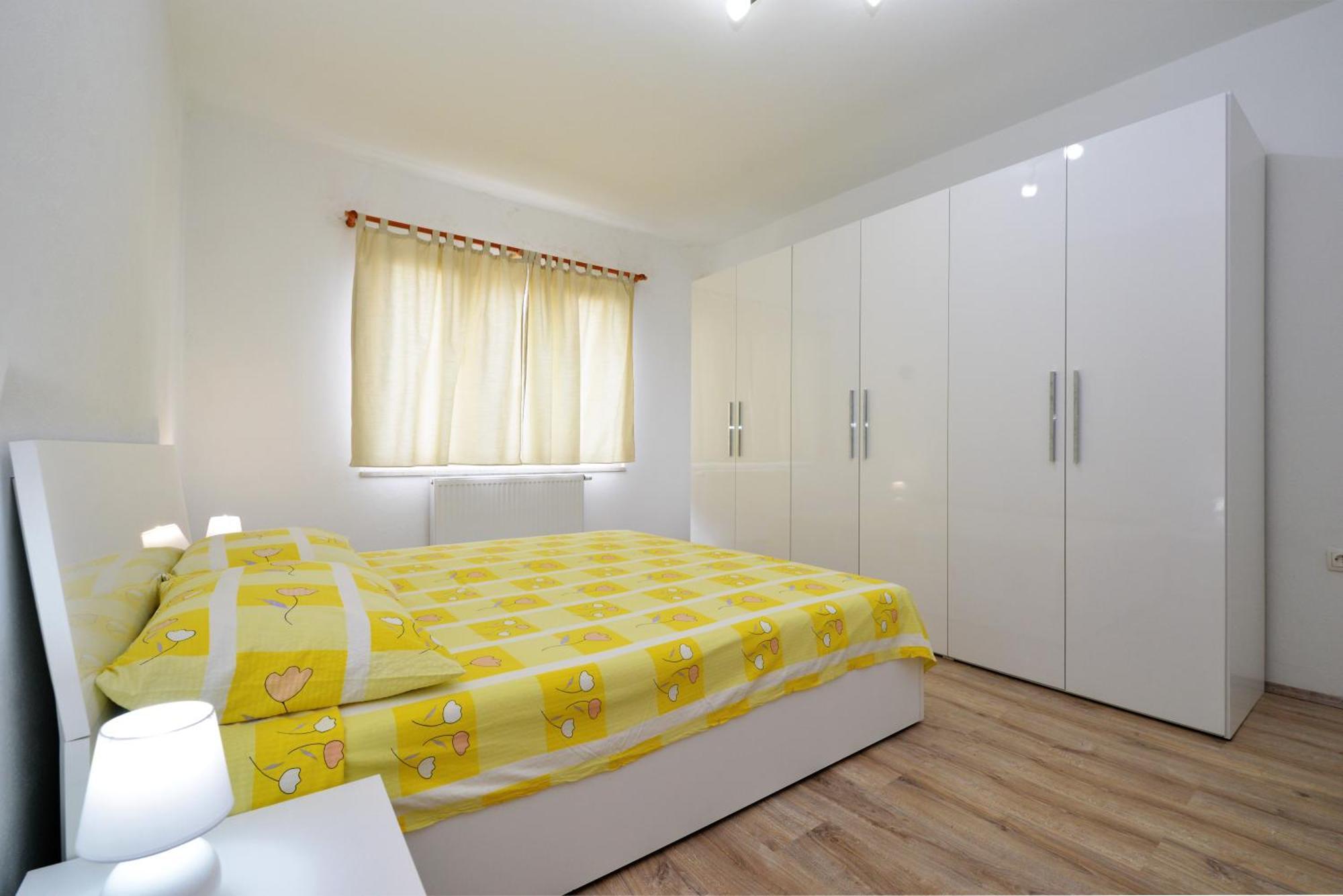 Apartments Goranka 2 Murter Exterior foto
